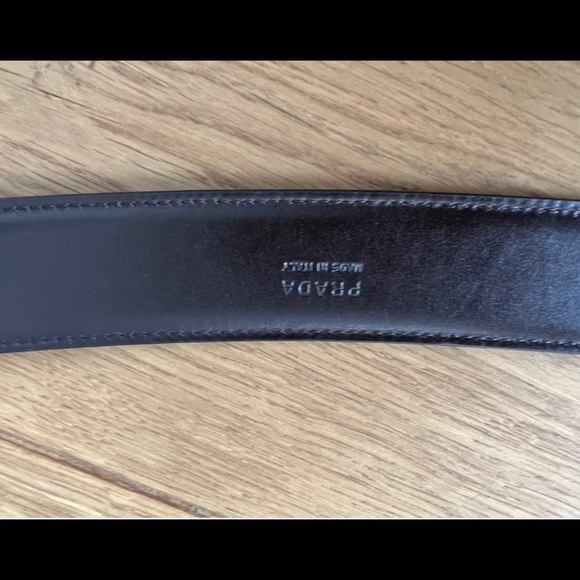 COPY - Pre-Own PRADA MADE IN ITALY casual leather Belt!! (1C-5738 -1) - Picture 8 of 10